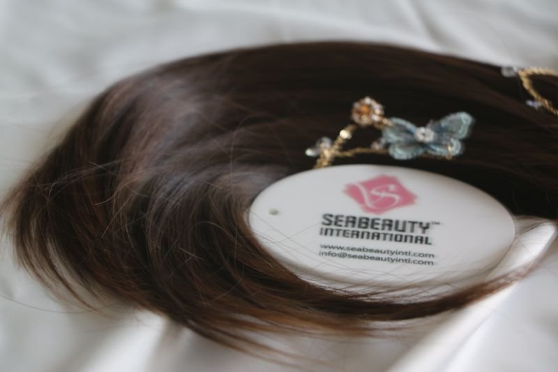 Why my hair extensions has color difference from root to tip